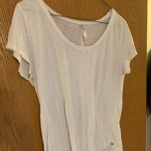Fabletics White Tshirt